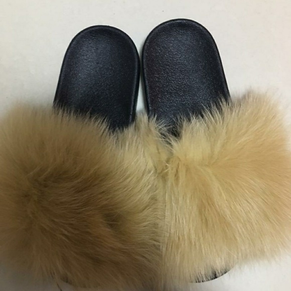 Fur Slides - Picture 7 of 8
